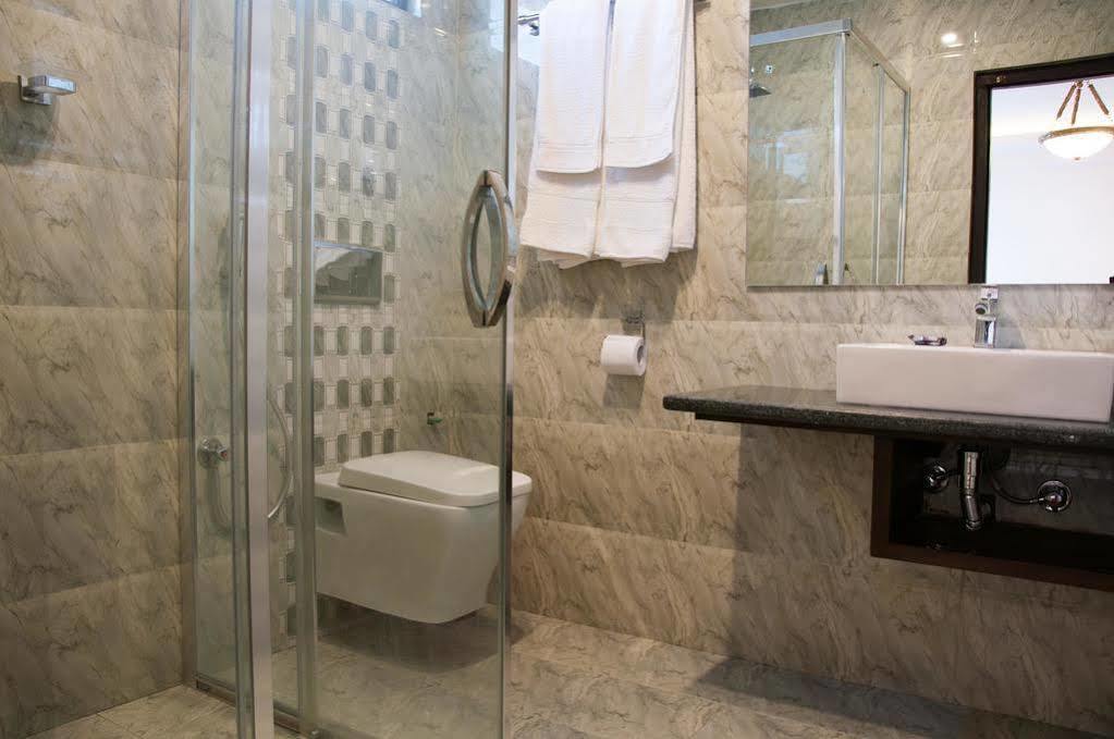 Mandala Boutique Hotel Катманду Екстериор снимка
